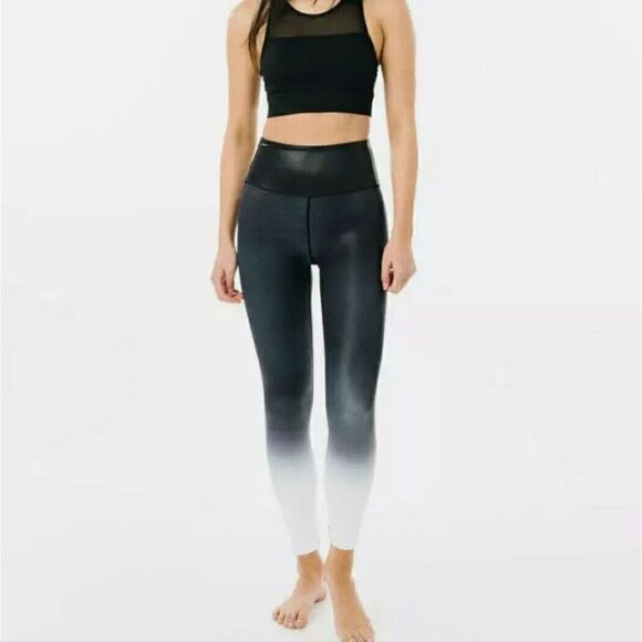 Zyia Active Light & Tight Metalic Black, White & Blue Ombrie Leggings - Picture 1 of 7